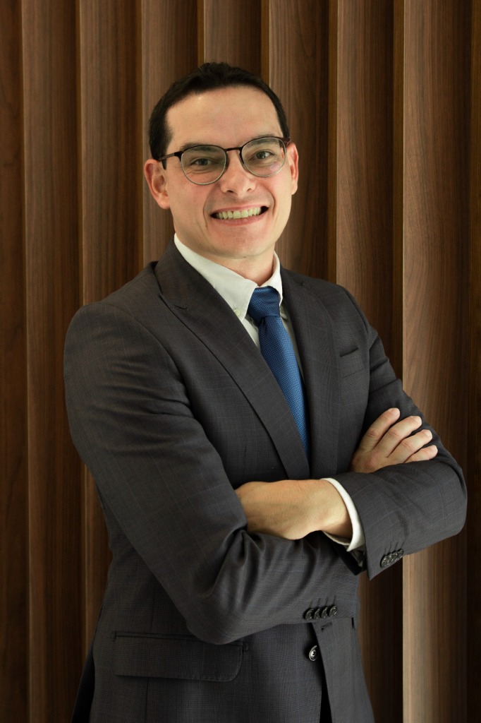 Dr. Matheus Galon Tanaka